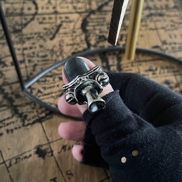 Steampunk Ring - Picture 2 of 12